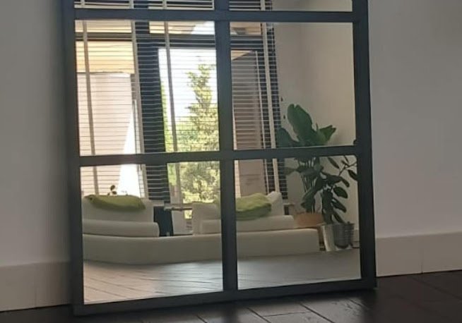 Espejo y Tapas cuadro de luz